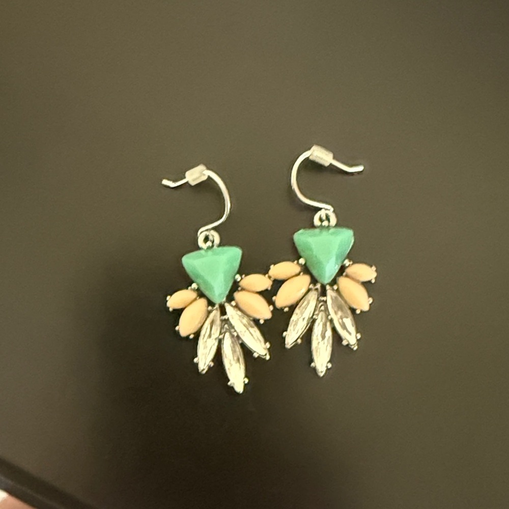Elegant Green‎ and Cream Earrings